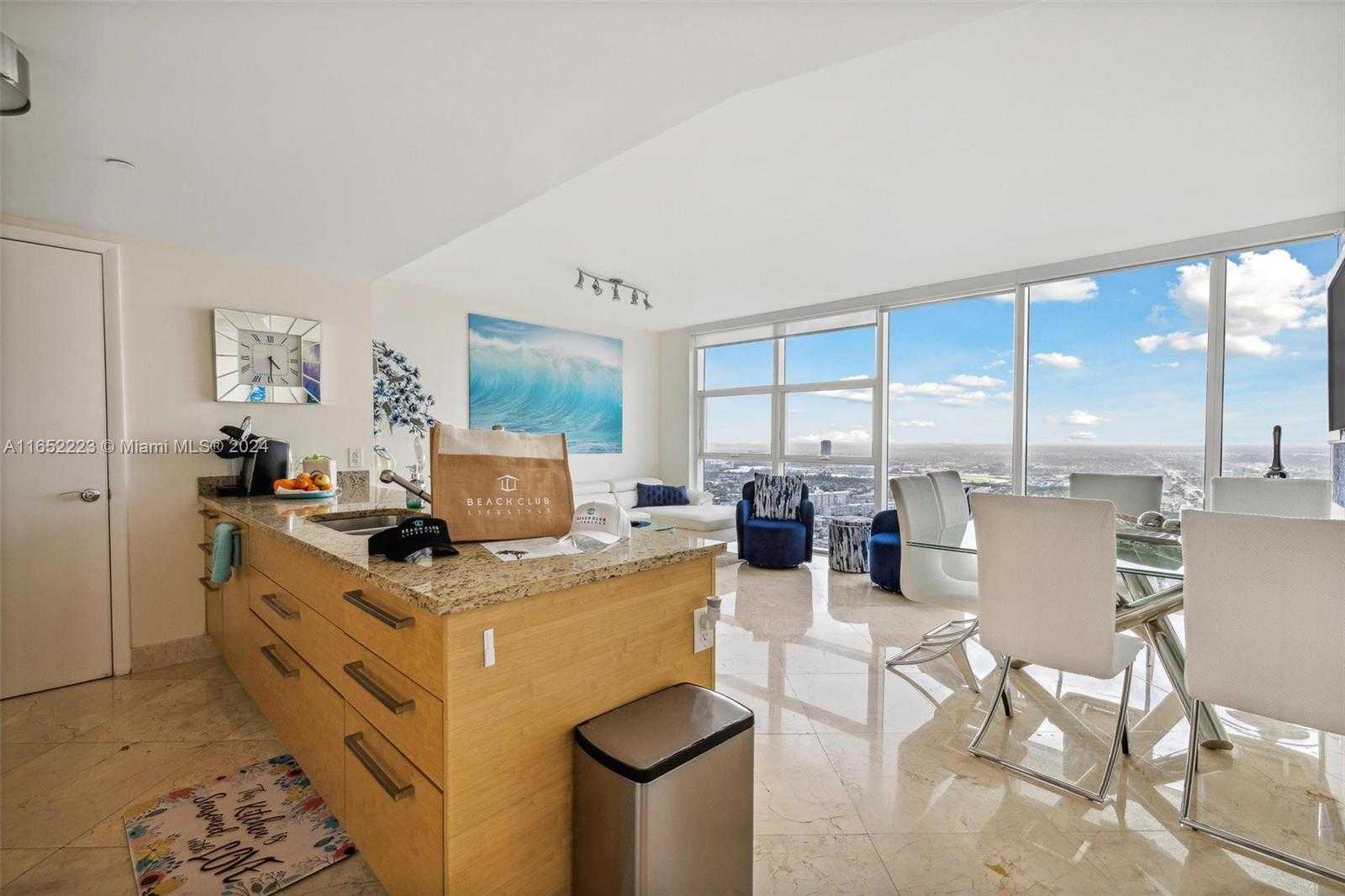 Small Image of 1830 SOUTH OCEAN DR #4307, Hallandale Beach Number 3