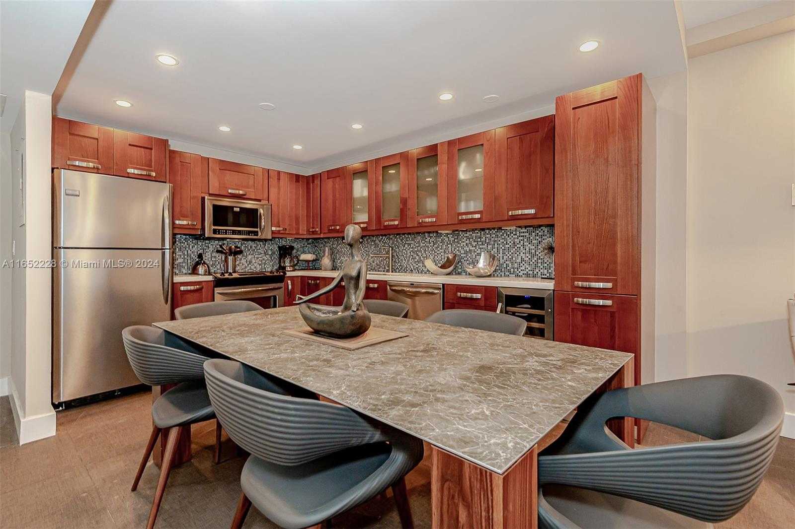 Small Image of 2301 COLLINS AVE #1216, Miami Beach Number 10