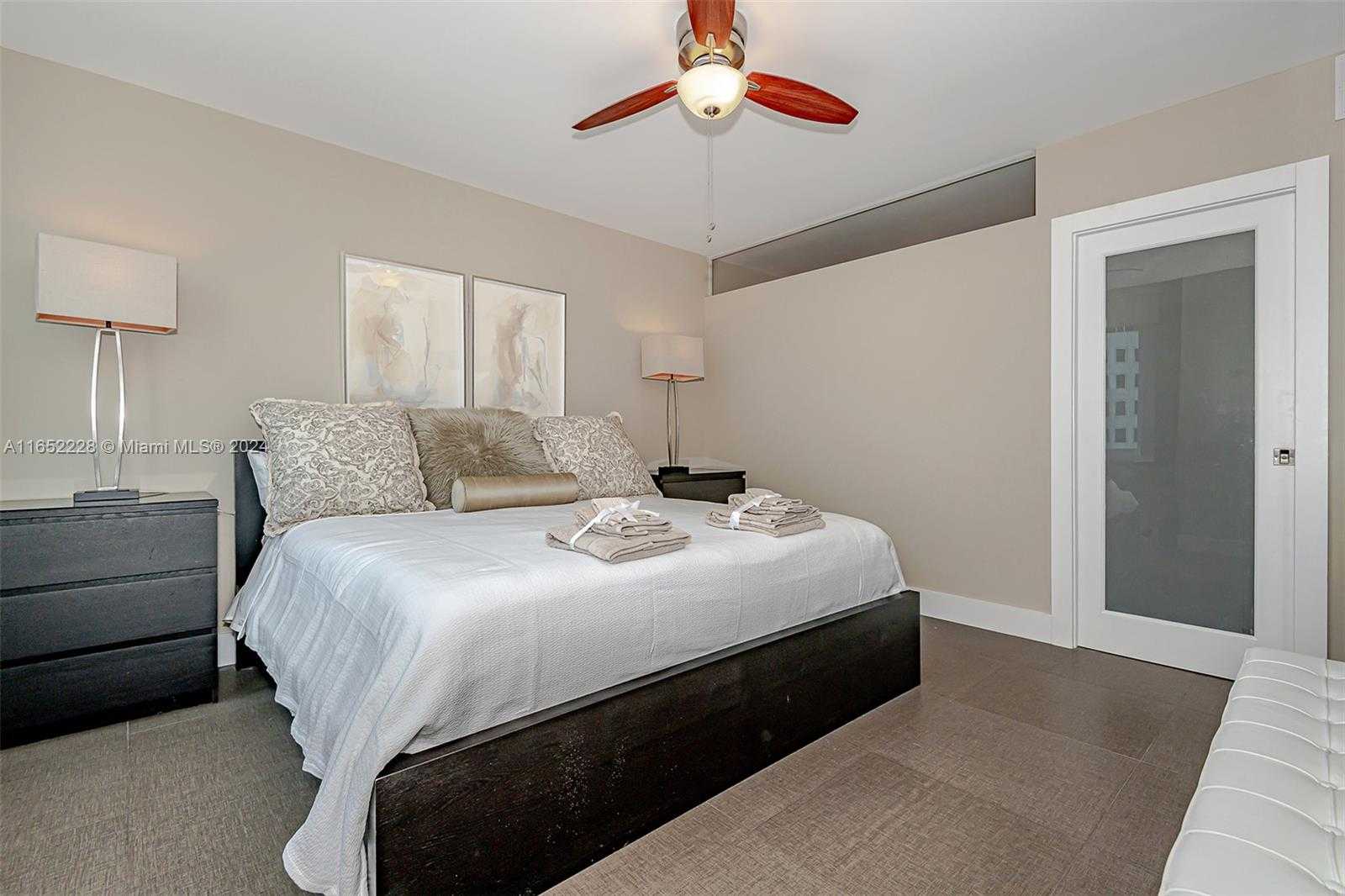 Small Image of 2301 COLLINS AVE #1216, Miami Beach Number 18