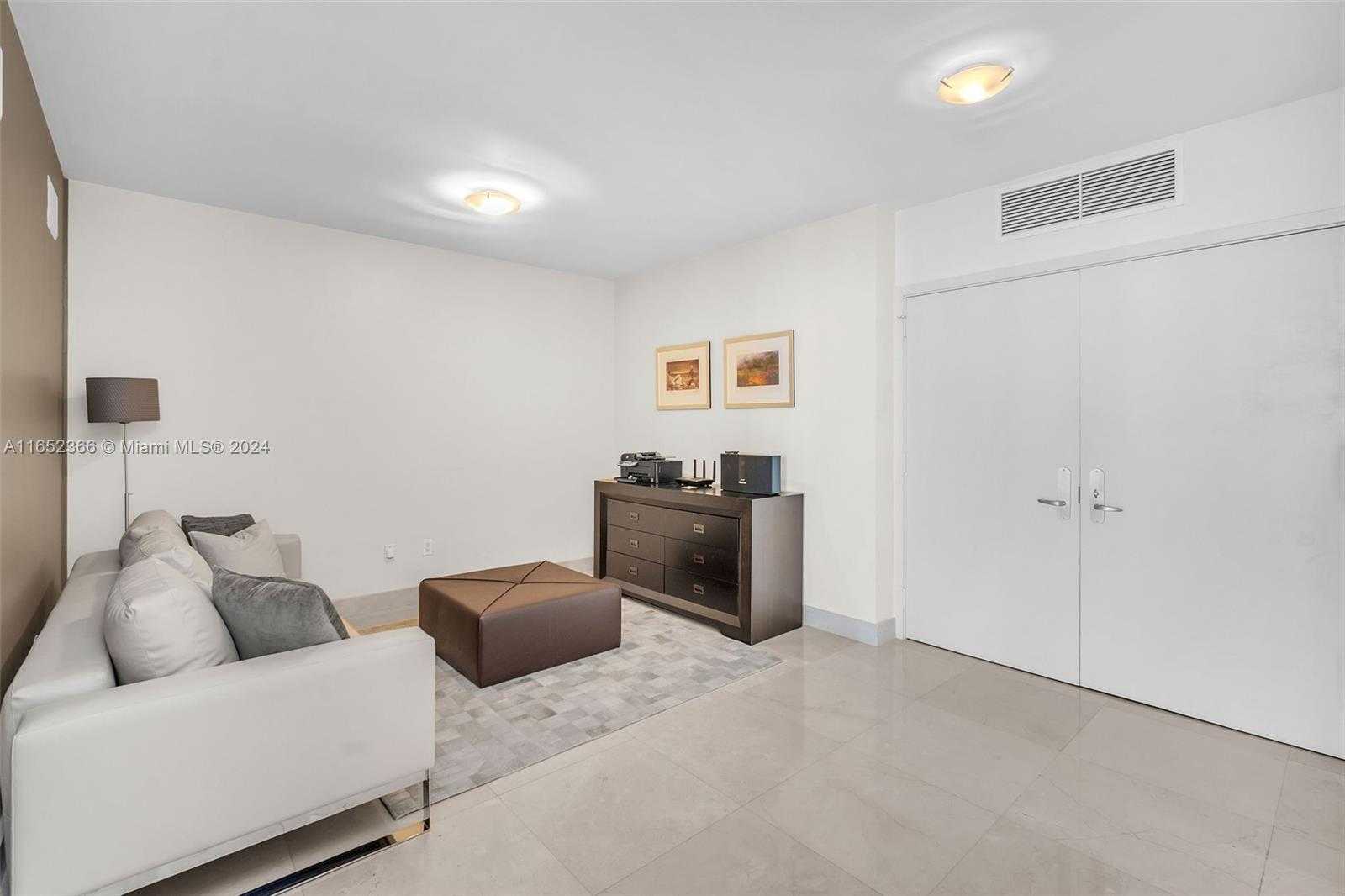 Small Image of 1331 BRICKELL BAY DR #3609, Miami Number 13