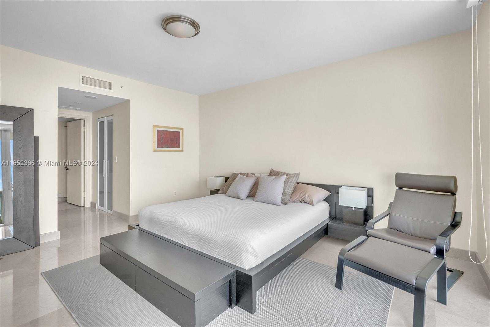 Small Image of 1331 BRICKELL BAY DR #3609, Miami Number 19
