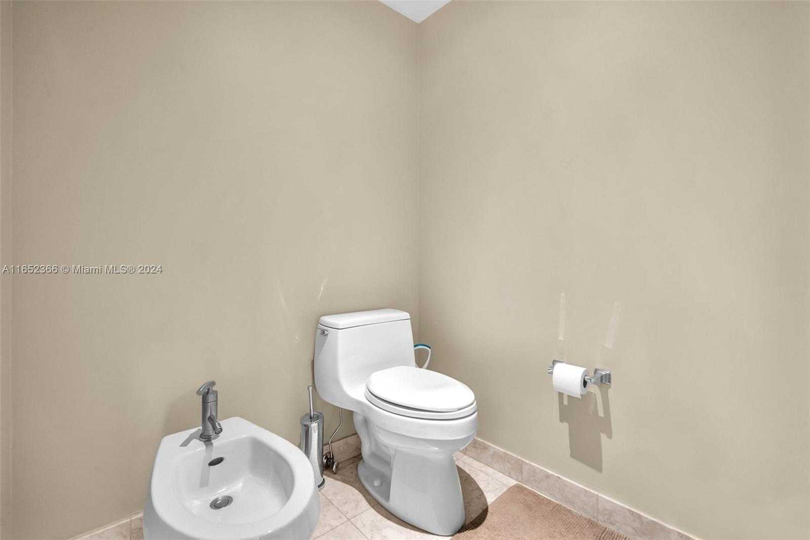 Small Image of 1331 BRICKELL BAY DR #3609, Miami Number 22