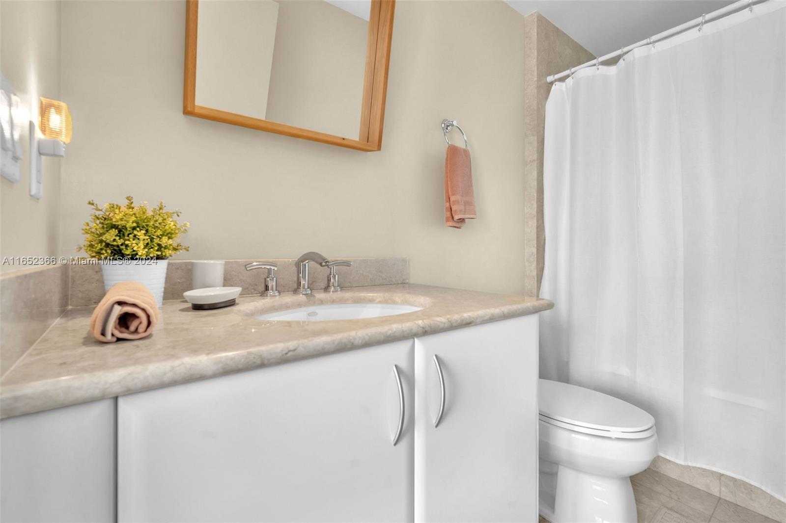 Small Image of 1331 BRICKELL BAY DR #3609, Miami Number 26