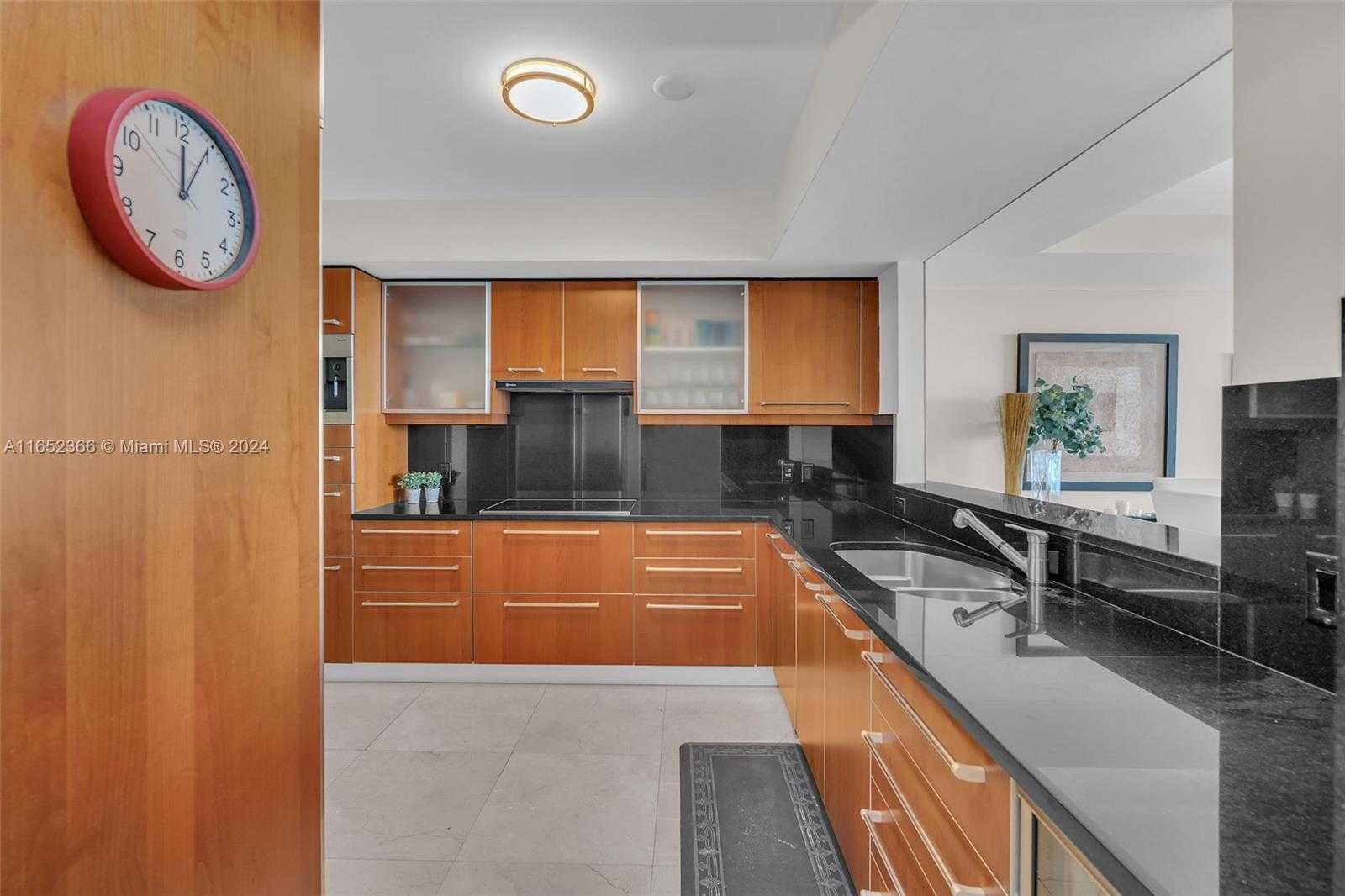 Small Image of 1331 BRICKELL BAY DR #3609, Miami Number 27
