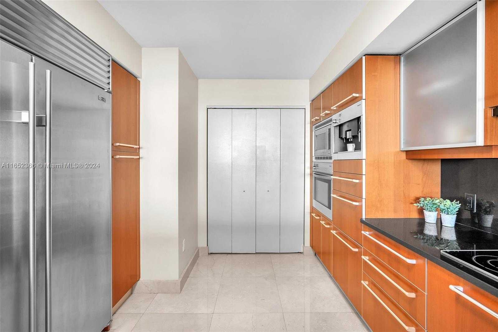 Small Image of 1331 BRICKELL BAY DR #3609, Miami Number 28