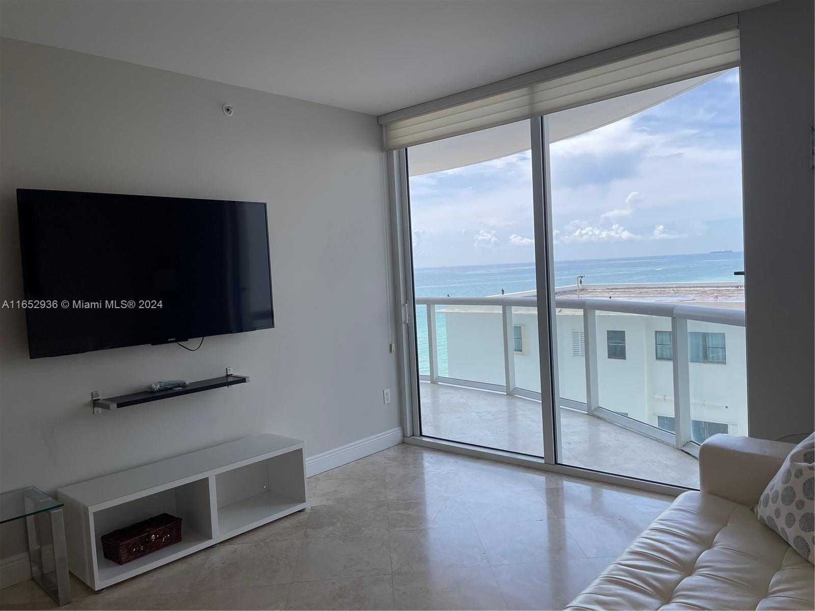 Small Image of 6365 COLLINS AVE #1206, Miami Beach Number 4