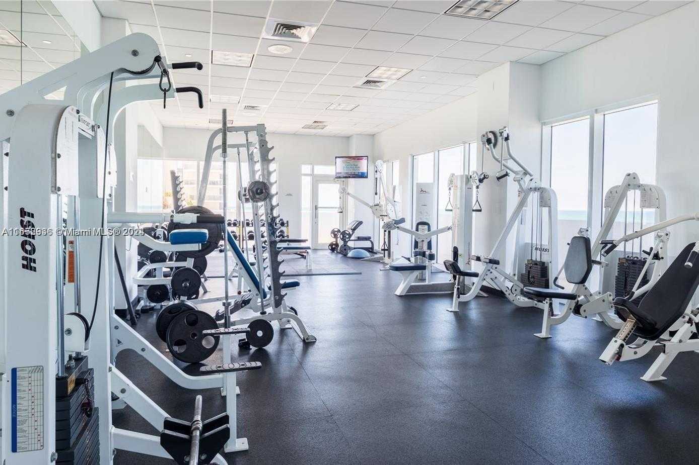 Small Image of 6365 COLLINS AVE #1206, Miami Beach Number 9