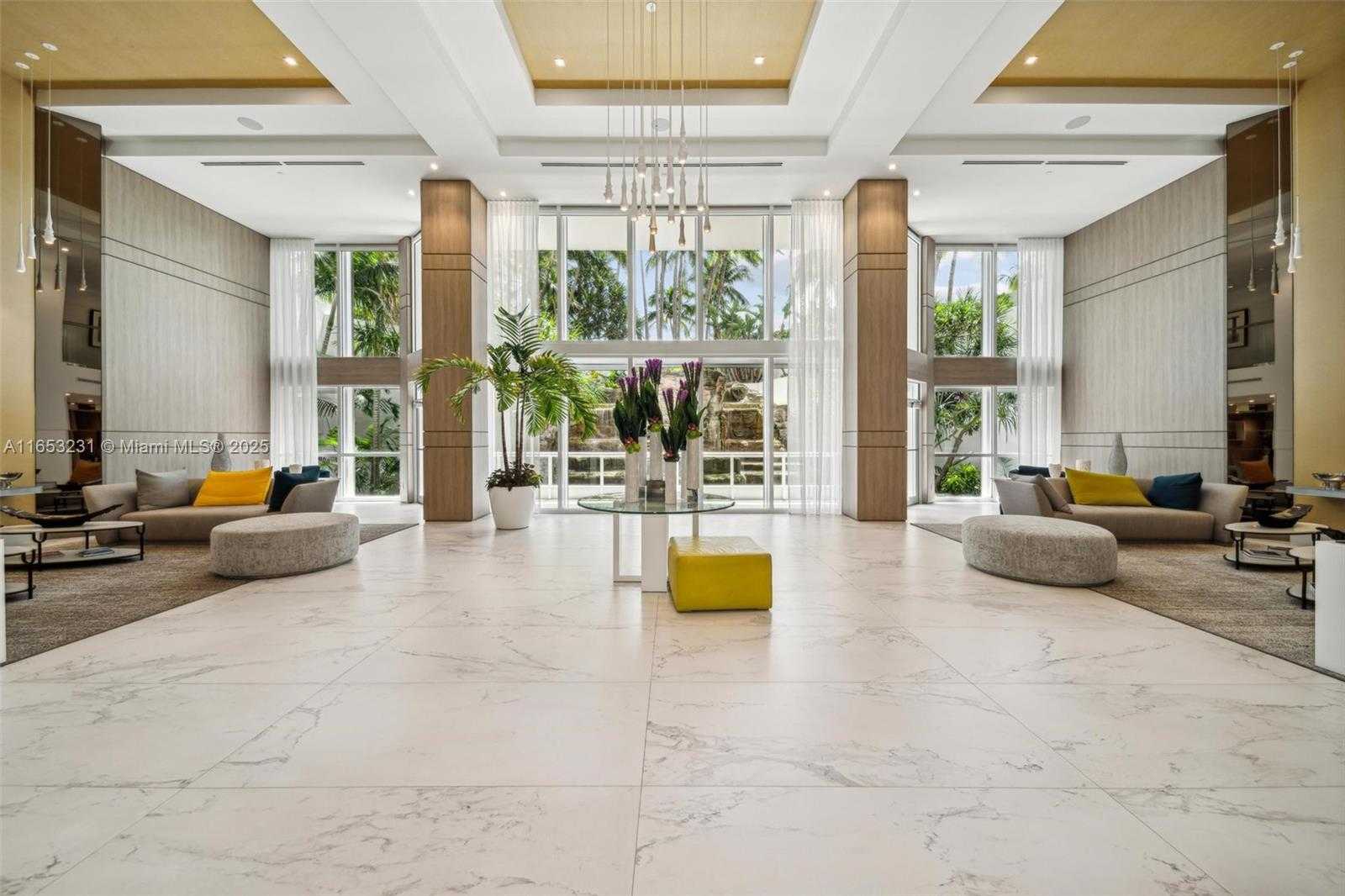 Small Image of 21055 YACHT CLUB DR #3101, Aventura Number 13