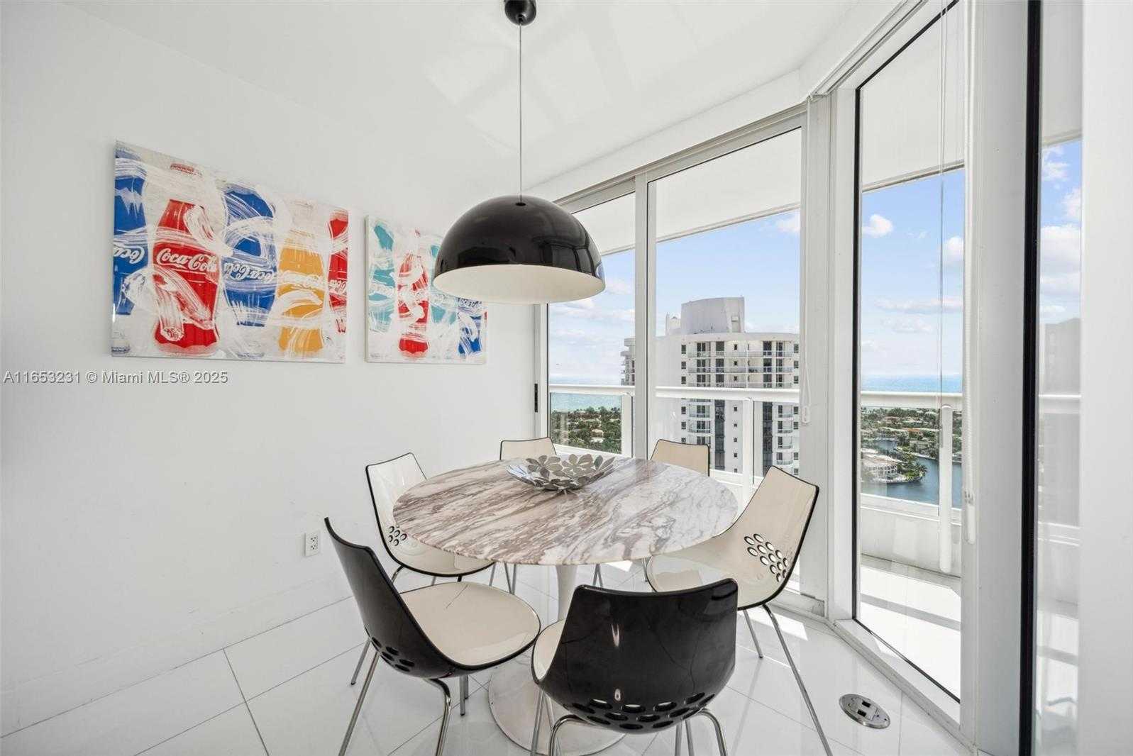 Small Image of 21055 YACHT CLUB DR #3101, Aventura Number 19