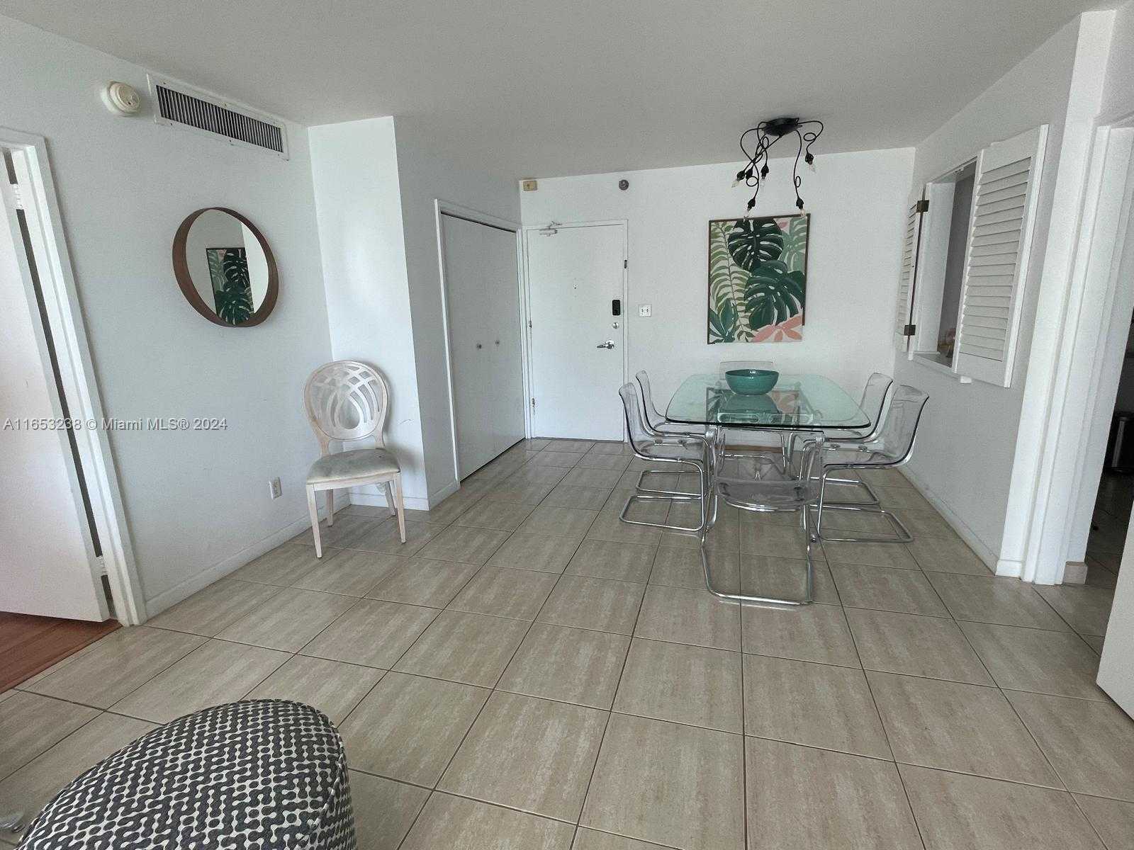 Small Image of 5151 COLLINS AVE #1525, Miami Beach Number 4