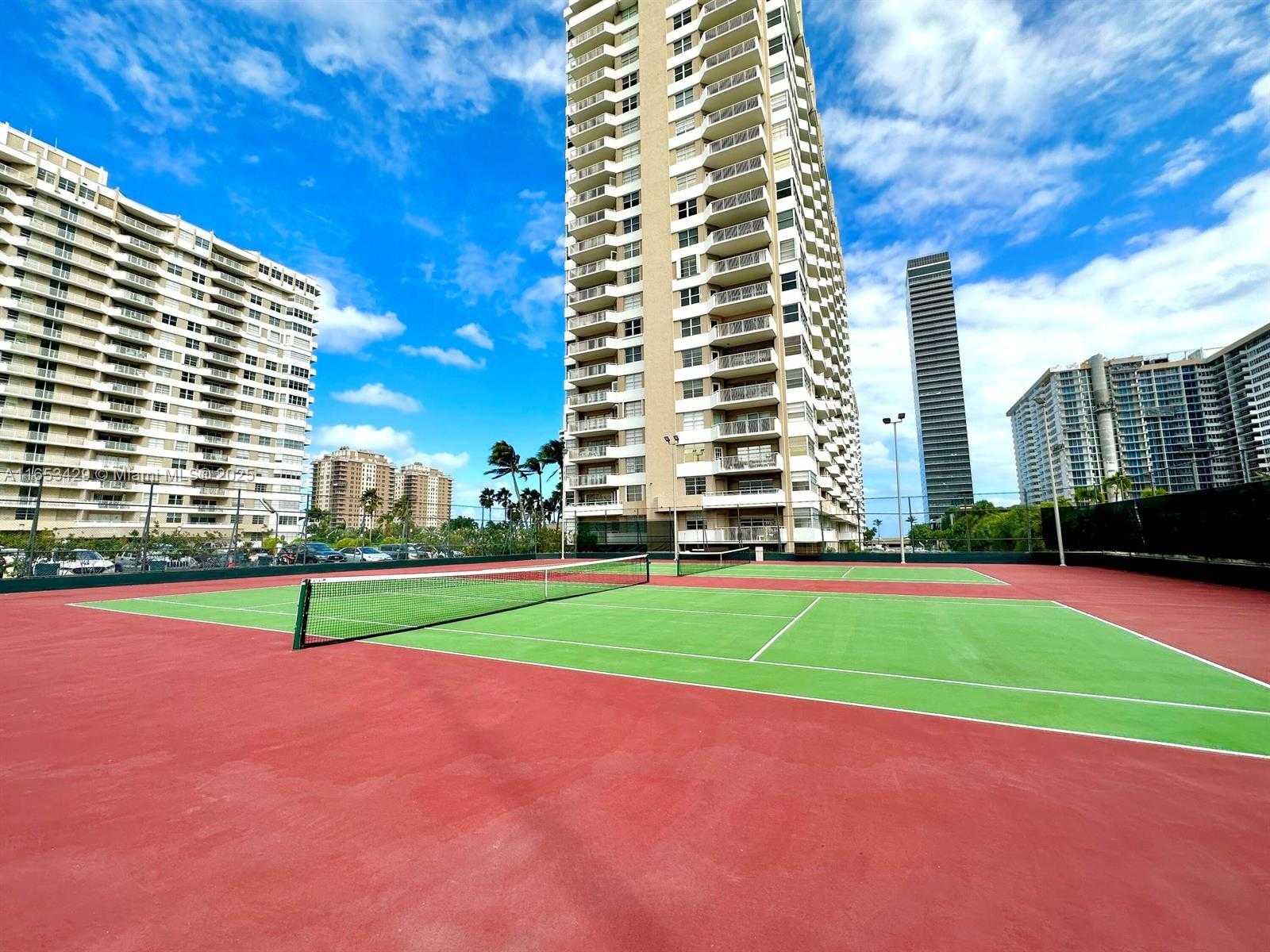 Small Image of 1965 SOUTH OCEAN DR #11C, Hallandale Beach Number 2