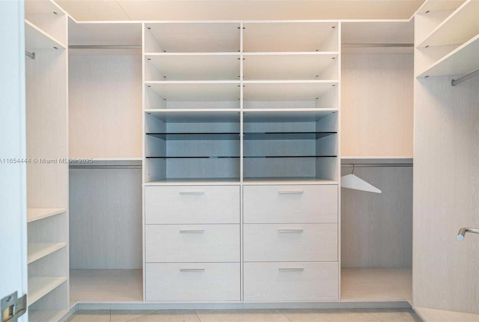 Small Image of 18555 COLLINS AVE #5001, Sunny Isles Beach Number 20