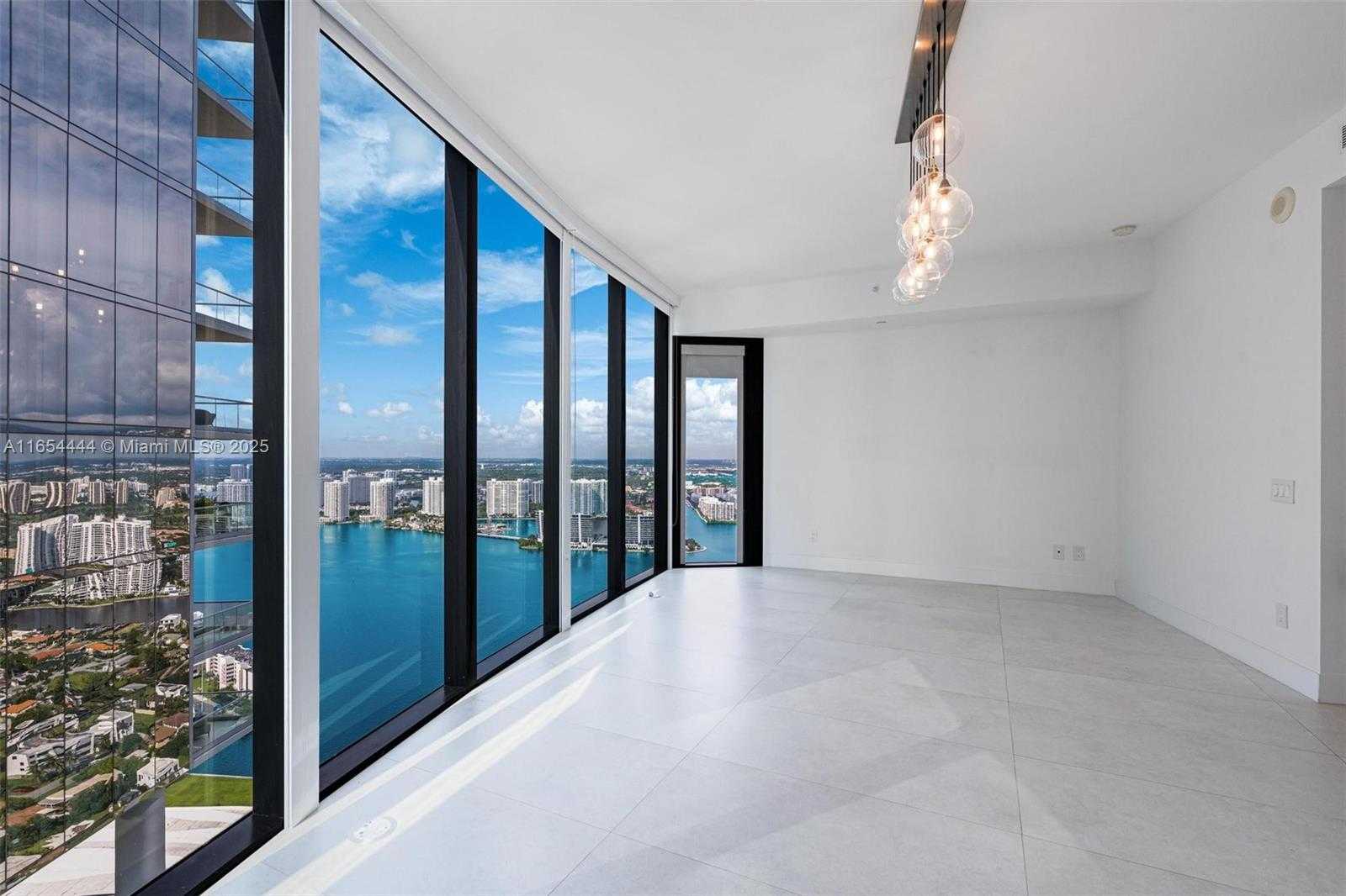 Small Image of 18555 COLLINS AVE #5001, Sunny Isles Beach Number 24