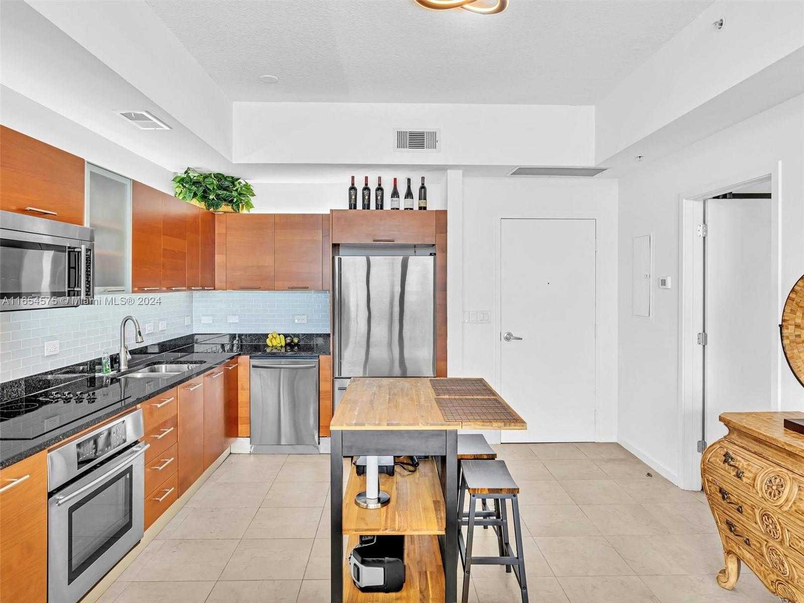 Small Image of 3470 EAST COAST AVE #H1902, Miami Number 16