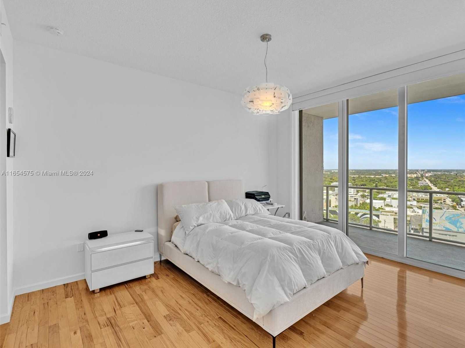 Small Image of 3470 EAST COAST AVE #H1902, Miami Number 20