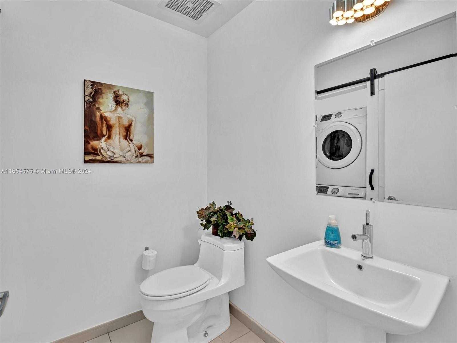 Small Image of 3470 EAST COAST AVE #H1902, Miami Number 32
