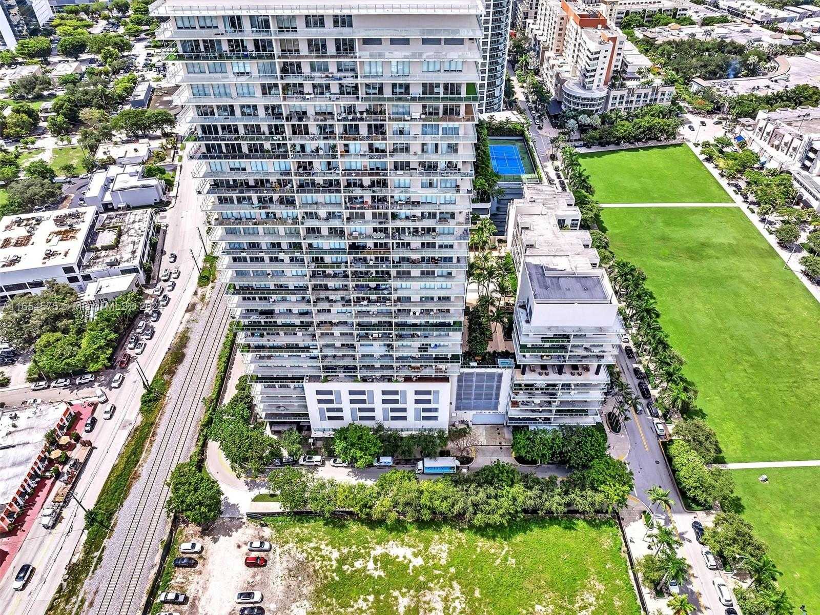 Small Image of 3470 EAST COAST AVE #H1902, Miami Number 60