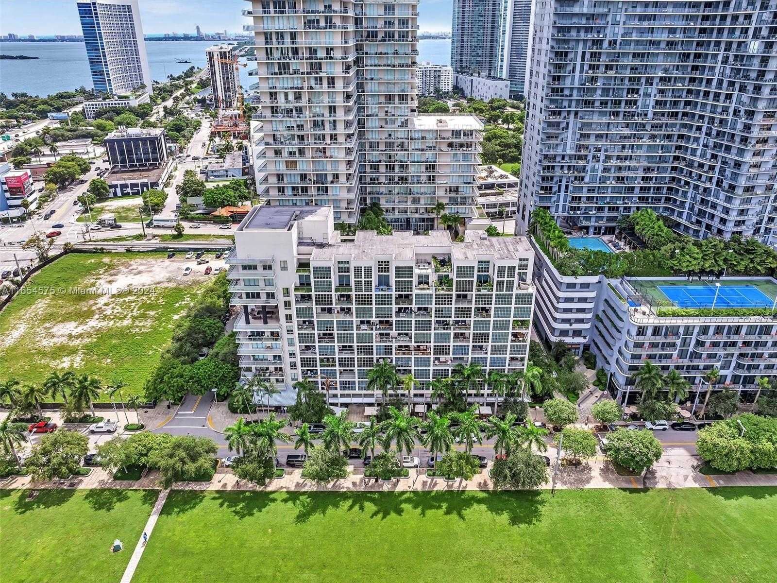 Small Image of 3470 EAST COAST AVE #H1902, Miami Number 78