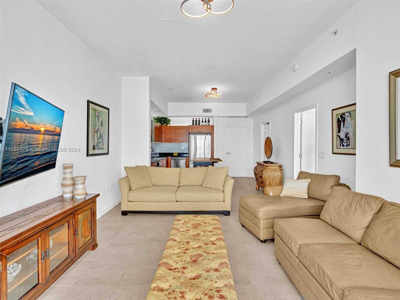 Small Image of 3470 EAST COAST AVE #H1902, Miami Number 8
