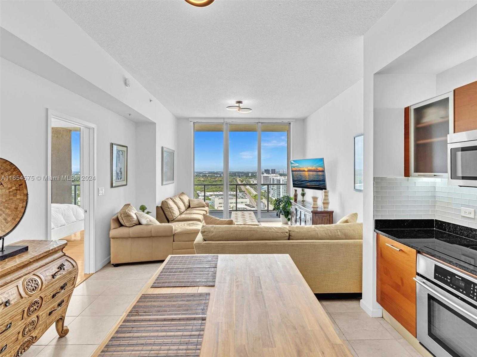 Small Image of 3470 EAST COAST AVE #H1902, Miami Number 9