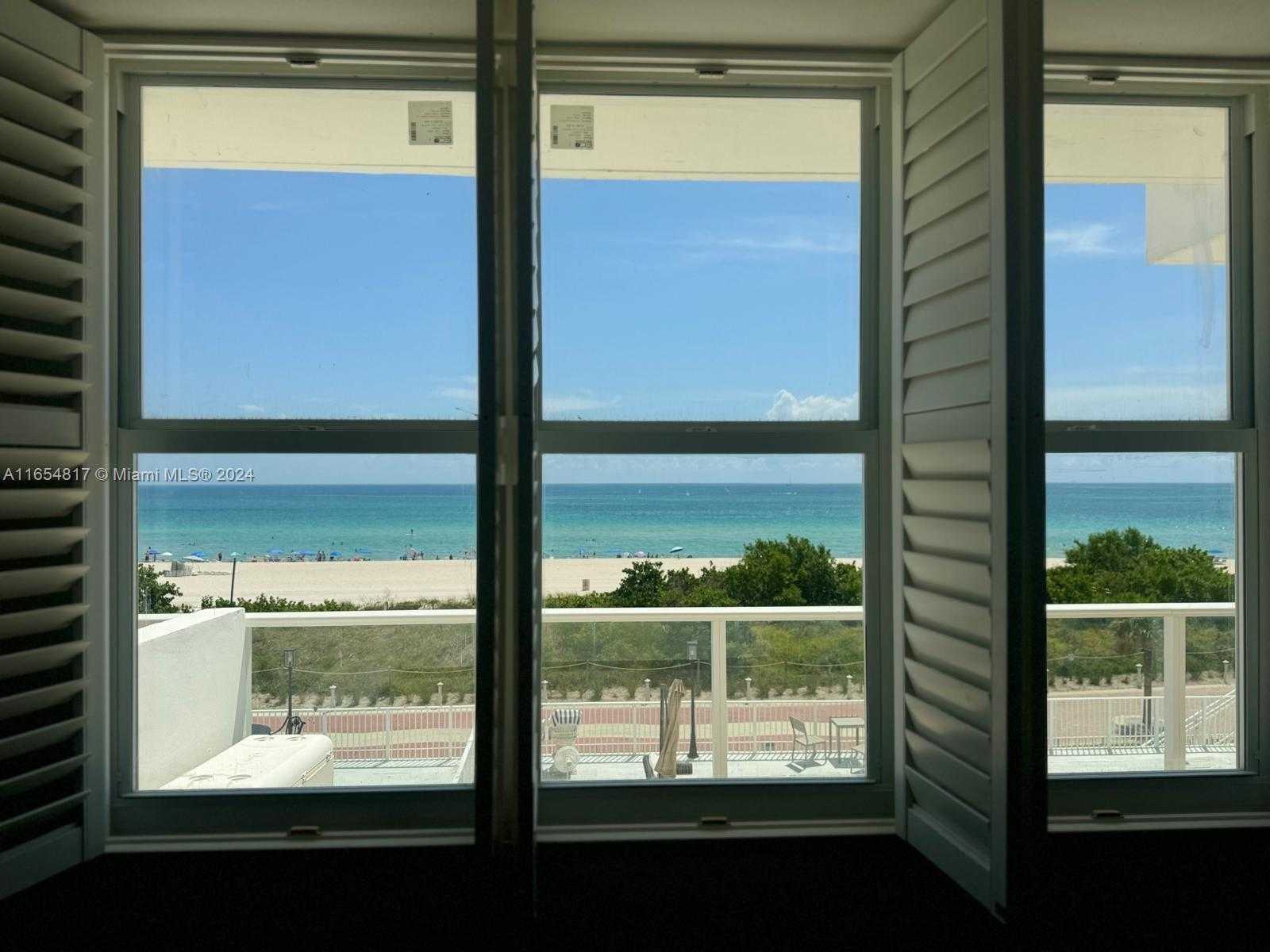 Small Image of 5601 COLLINS AVE #410, Miami Beach Number 19