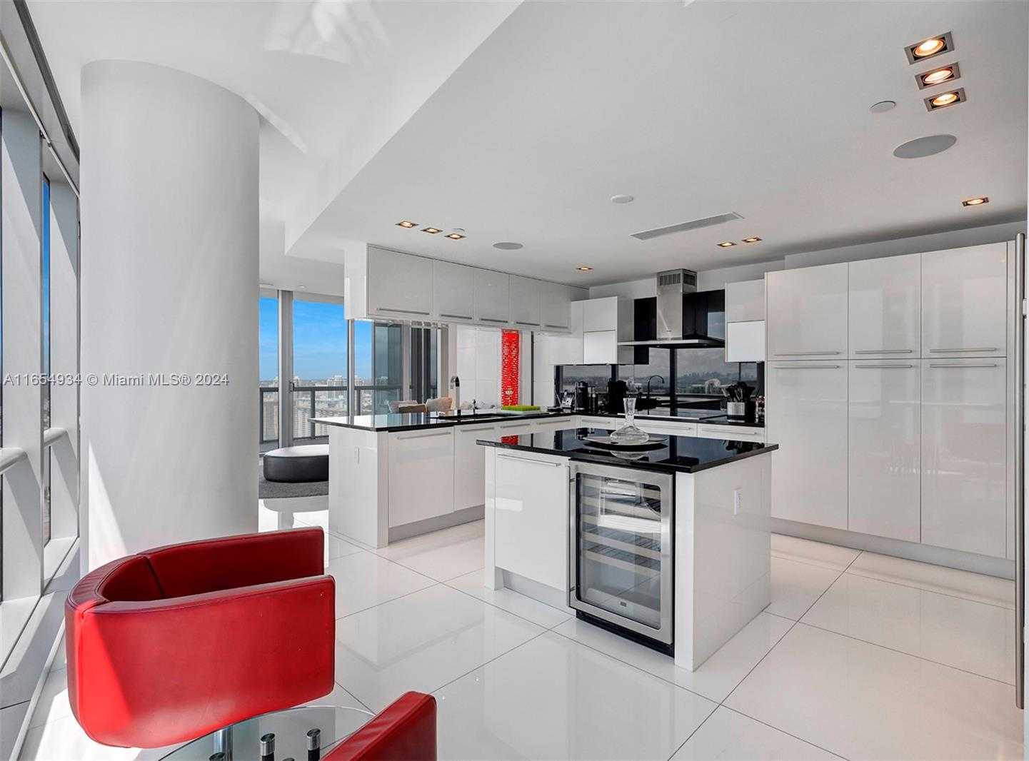 Small Image of 17121 COLLINS AVE #3501, Sunny Isles Beach Number 14