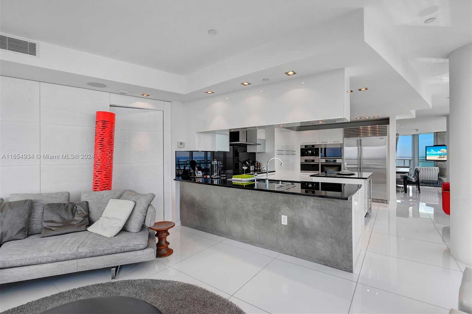 Small Image of 17121 COLLINS AVE #3501, Sunny Isles Beach Number 25