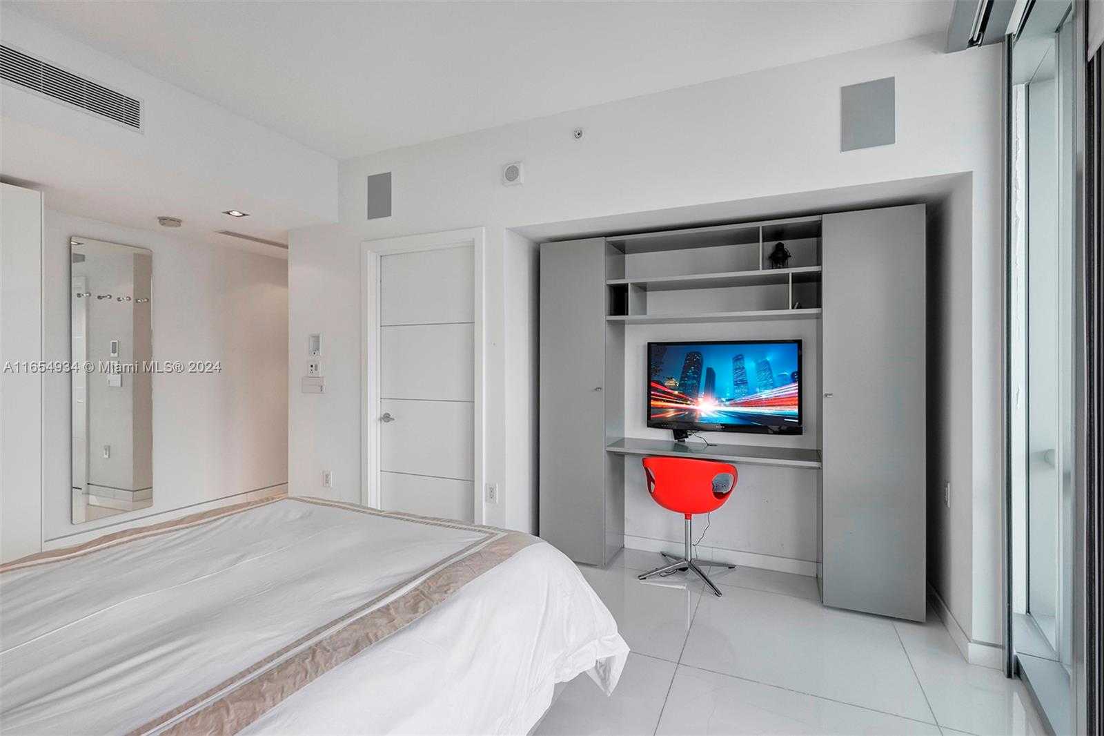 Small Image of 17121 COLLINS AVE #3501, Sunny Isles Beach Number 38