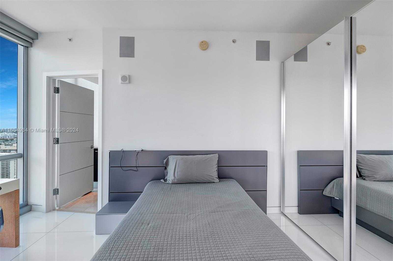 Small Image of 17121 COLLINS AVE #3501, Sunny Isles Beach Number 44