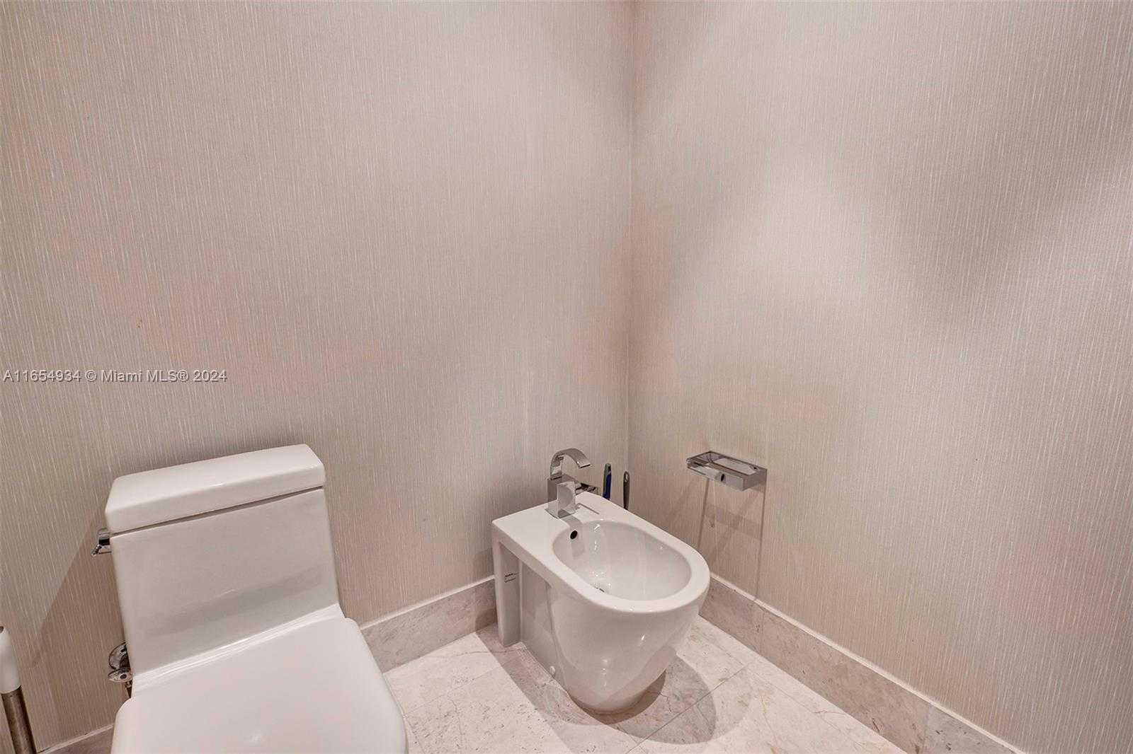 Small Image of 17121 COLLINS AVE #3501, Sunny Isles Beach Number 56