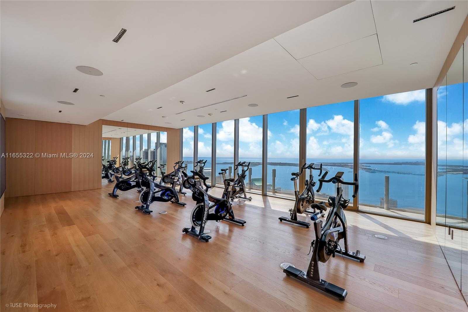 Small Image of 300 BISCAYNE BLVD WAY #706, Miami Number 24