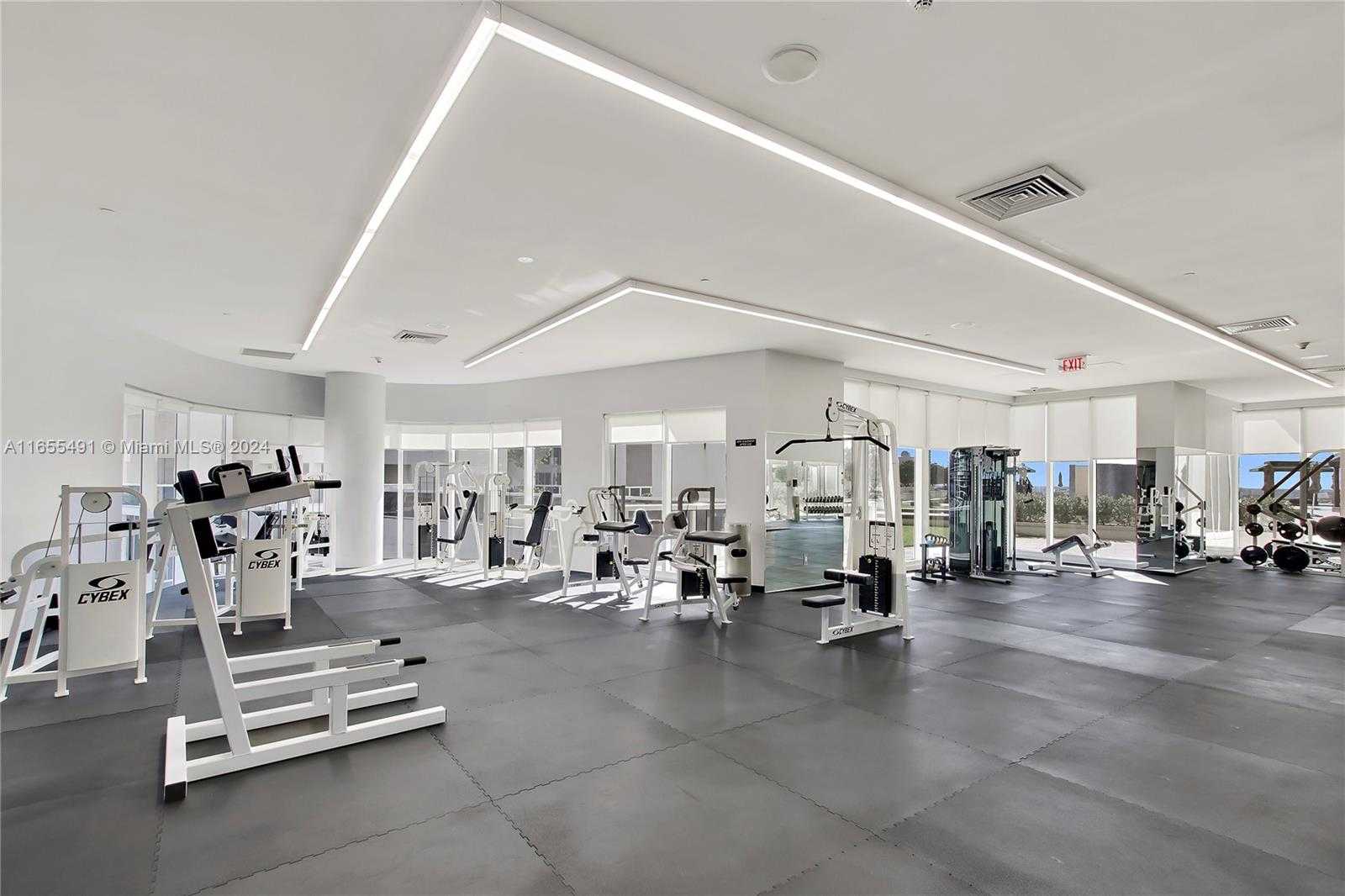 Small Image of 1850 SOUTH OCEAN DR #2309, Hallandale Beach Number 15