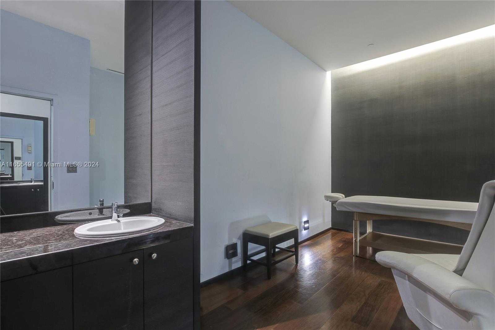 Small Image of 1850 SOUTH OCEAN DR #2309, Hallandale Beach Number 27