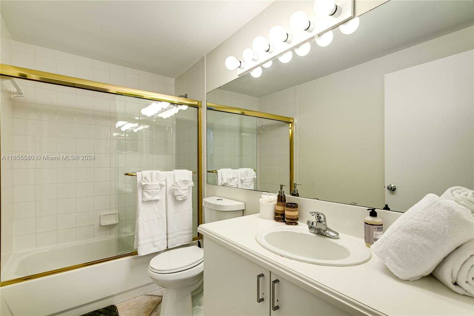 Small Image of 19701 EAST COUNTRY CLUB DR #5107, Aventura Number 21