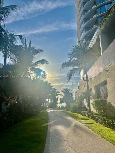 Small Image of 100 BAYVIEW DR #1906, Sunny Isles Beach Number 36