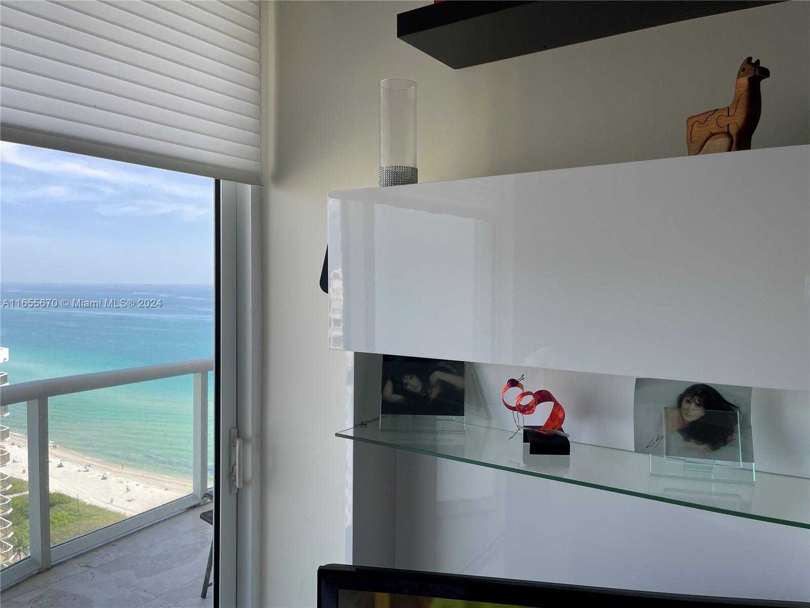 Small Image of 6365 COLLINS AVE #2109, Miami Beach Number 5