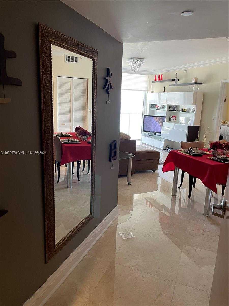 Small Image of 6365 COLLINS AVE #2109, Miami Beach Number 6