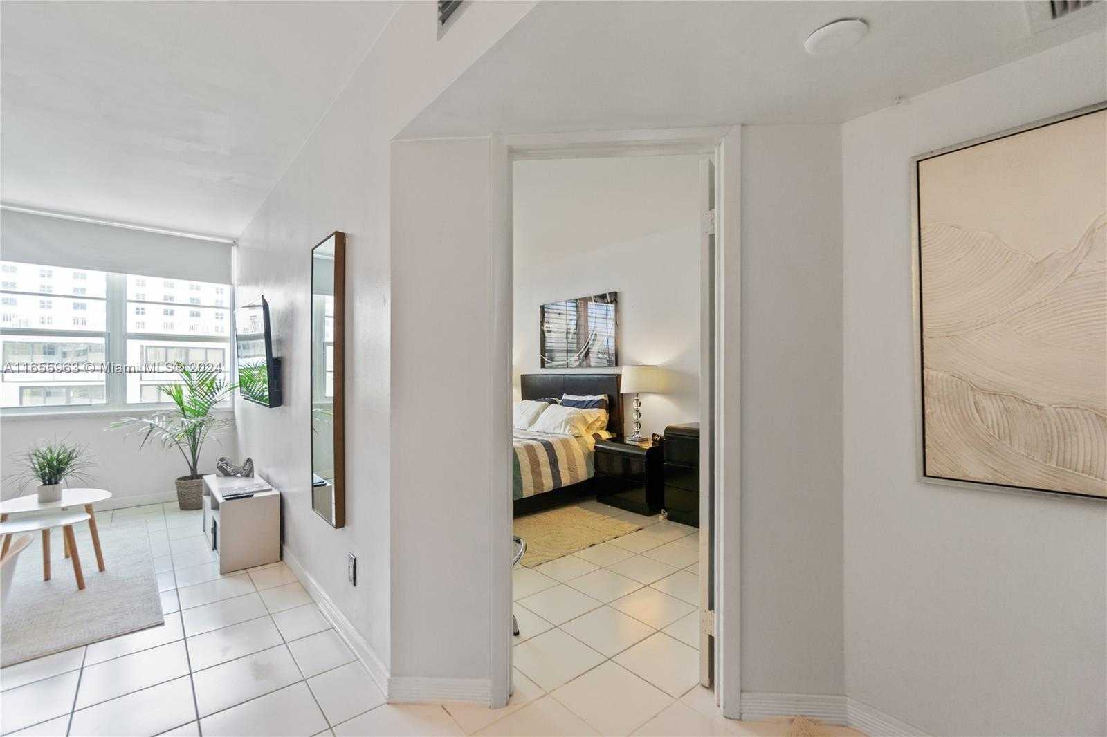 Small Image of 100 LINCOLN RD #924, Miami Beach Number 4