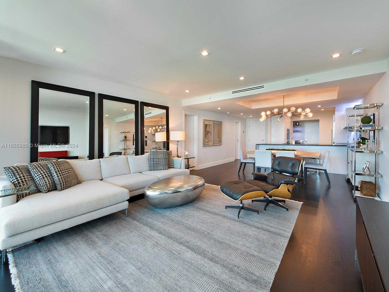 Small Image of 1455 OCEAN DR #1204, Miami Beach Number 10