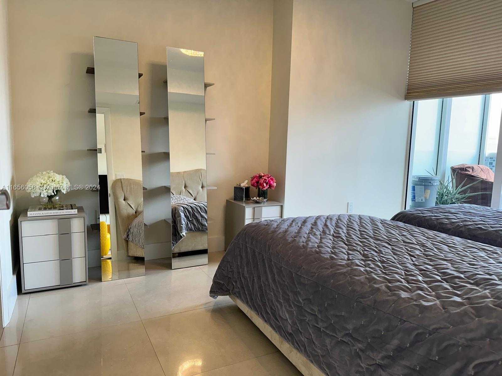 Small Image of 1800 SOUTH OCEAN DR #1607, Hallandale Beach Number 28