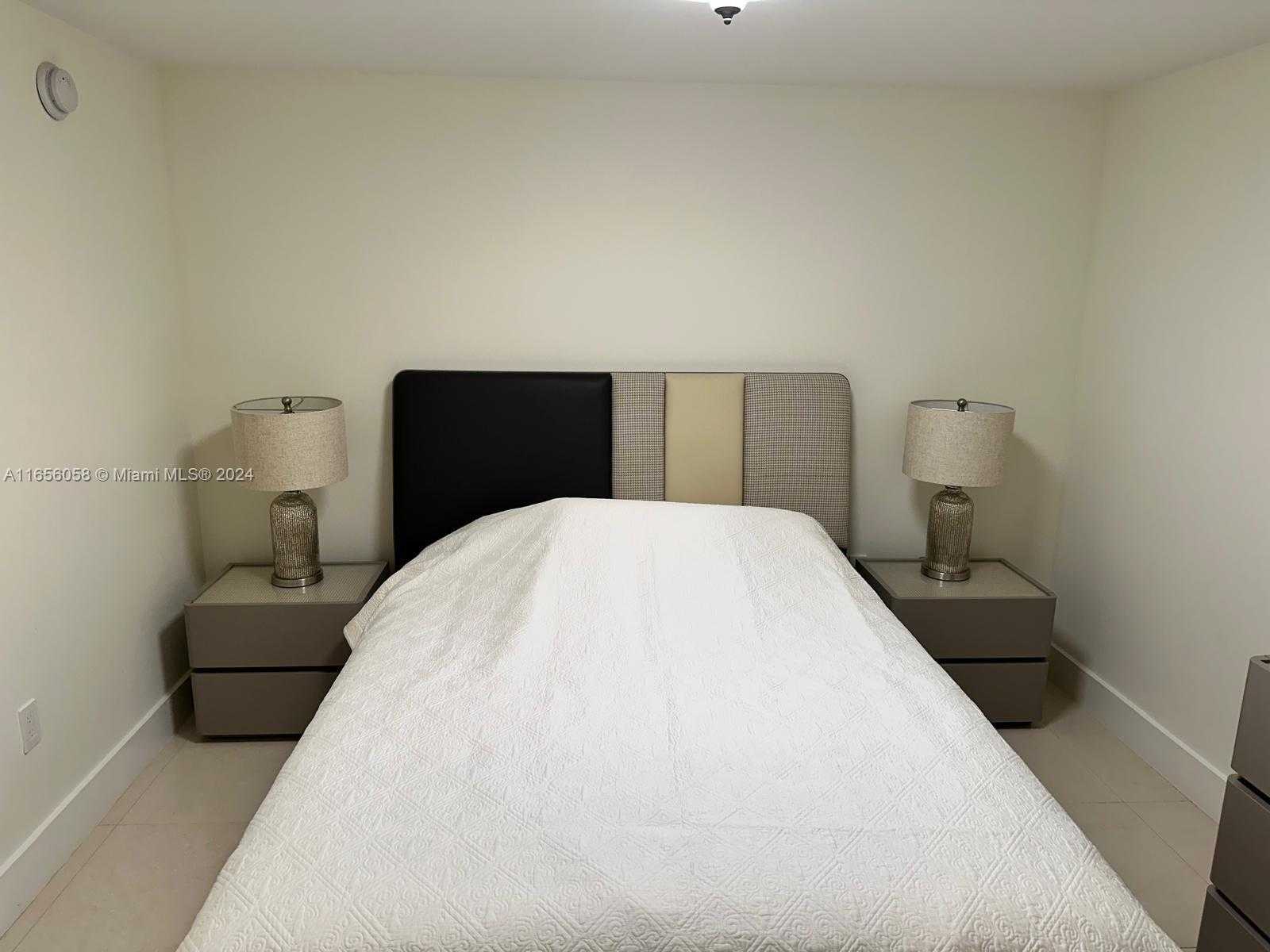 Small Image of 1800 SOUTH OCEAN DR #1607, Hallandale Beach Number 29