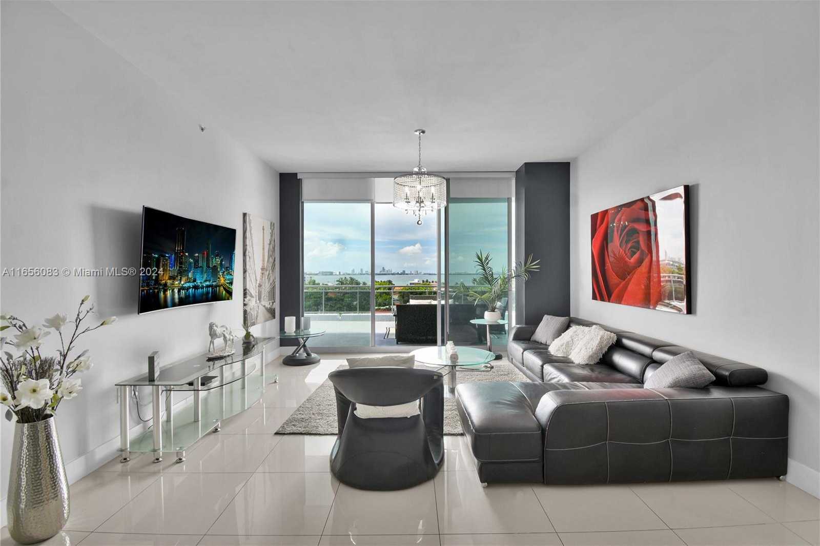 Small Image of 7901 HISPANOLA AVE #606, North Bay Village Number 13