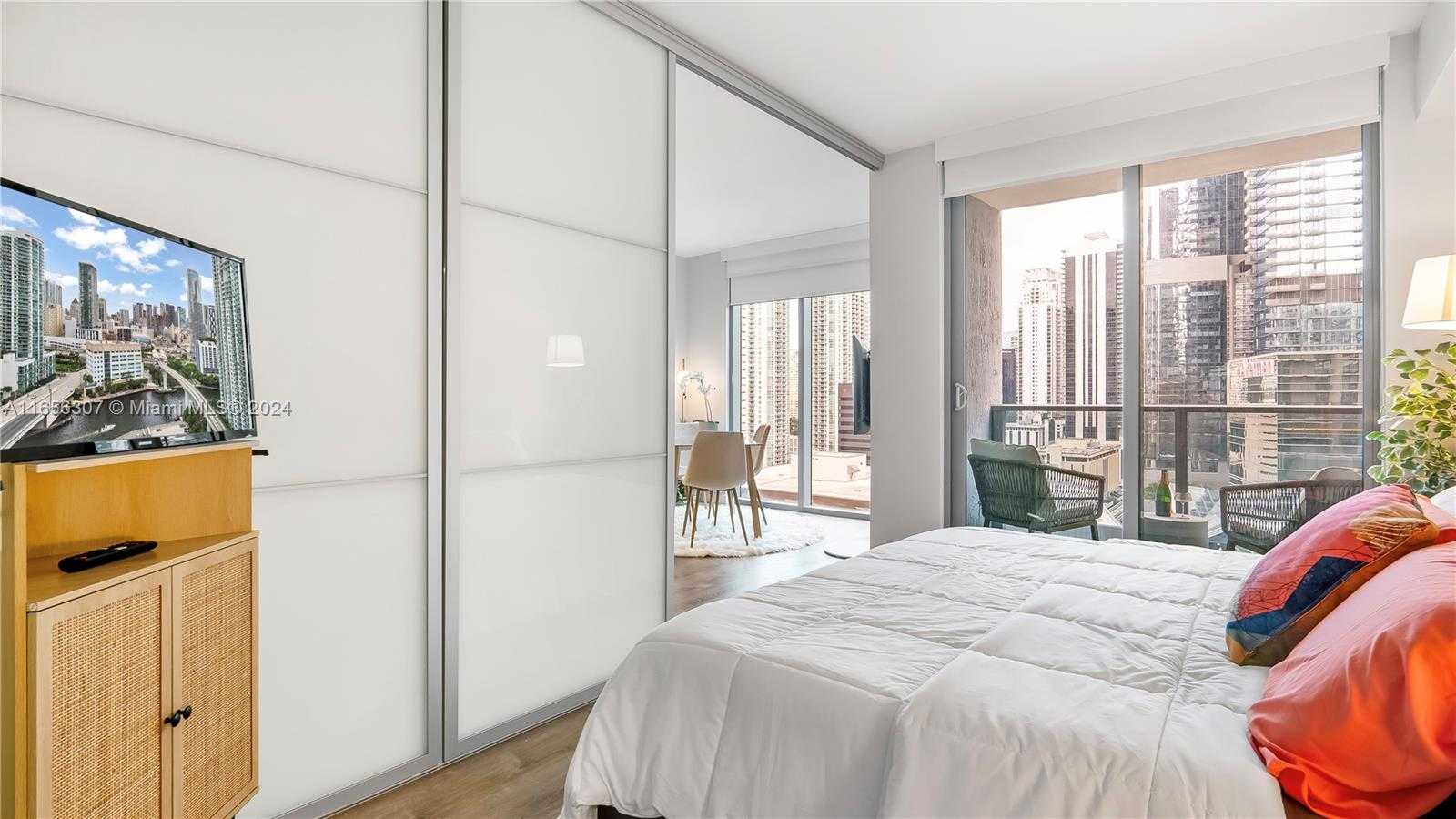 Small Image of 31 SOUTH EAST 6TH ST #2203, Miami Number 17