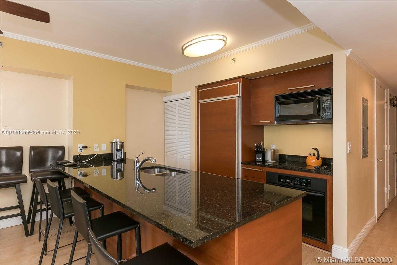 Small Image of 1830 S Ocean Dr, Hallandale Beach, FL 33009, USA Number 6