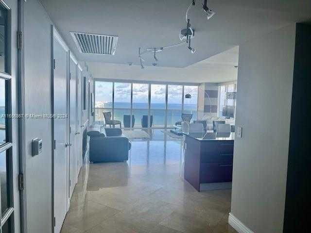 Small Image of 1830 SOUTH OCEAN DR #5001, Hallandale Beach Number 12