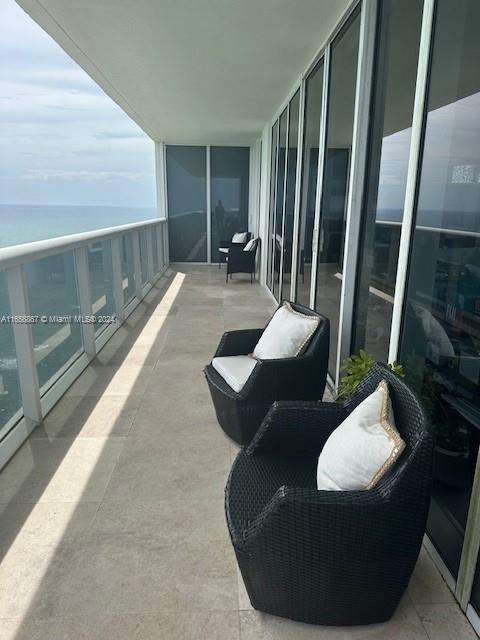 Small Image of 1830 SOUTH OCEAN DR #5001, Hallandale Beach Number 22
