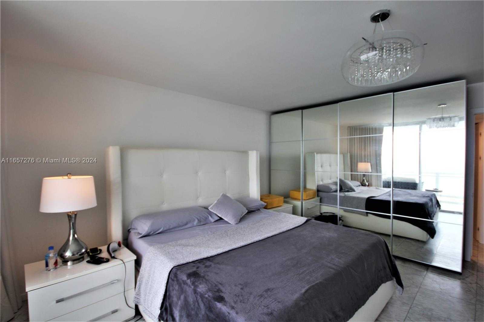 Small Image of 5151 COLLINS AVE #933, Miami Beach Number 16
