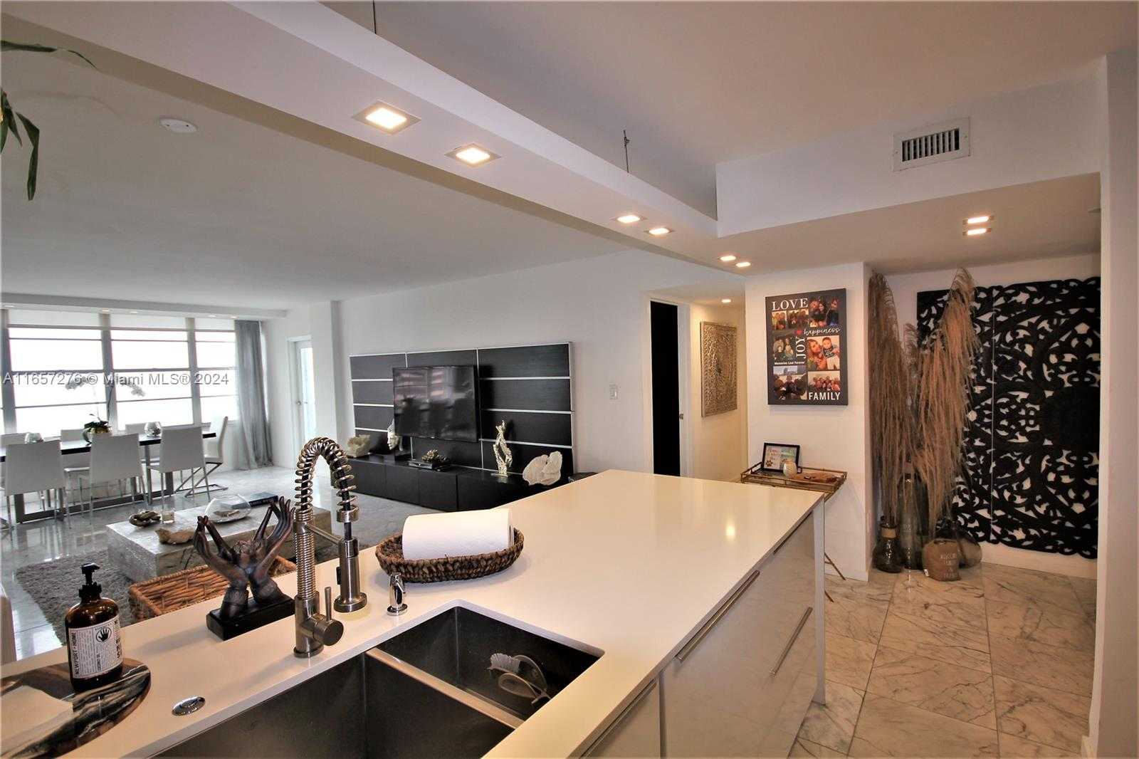 Small Image of 5151 COLLINS AVE #933, Miami Beach Number 2
