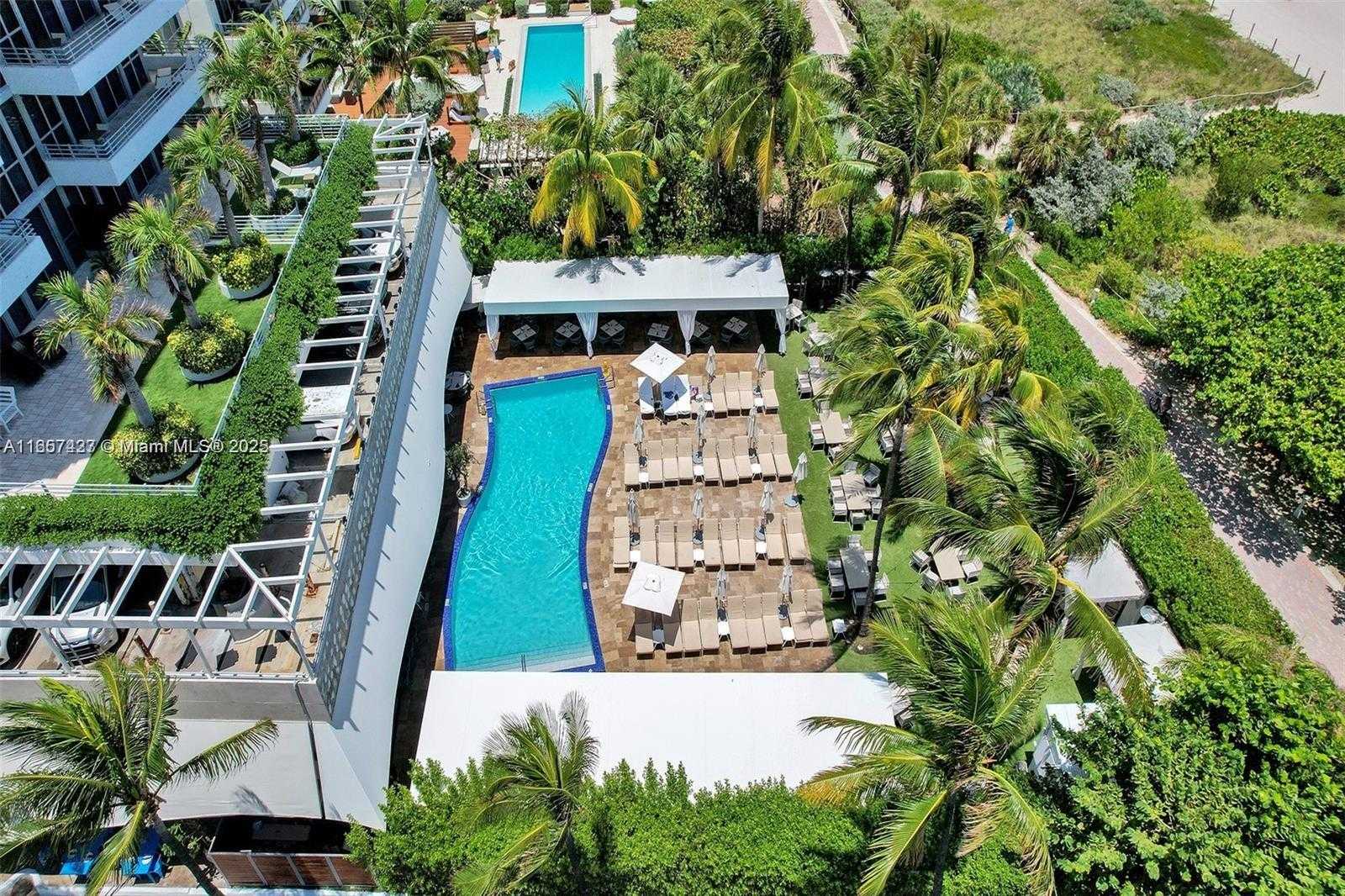 Small Image of 101 OCEAN DR #906, Miami Beach Number 2