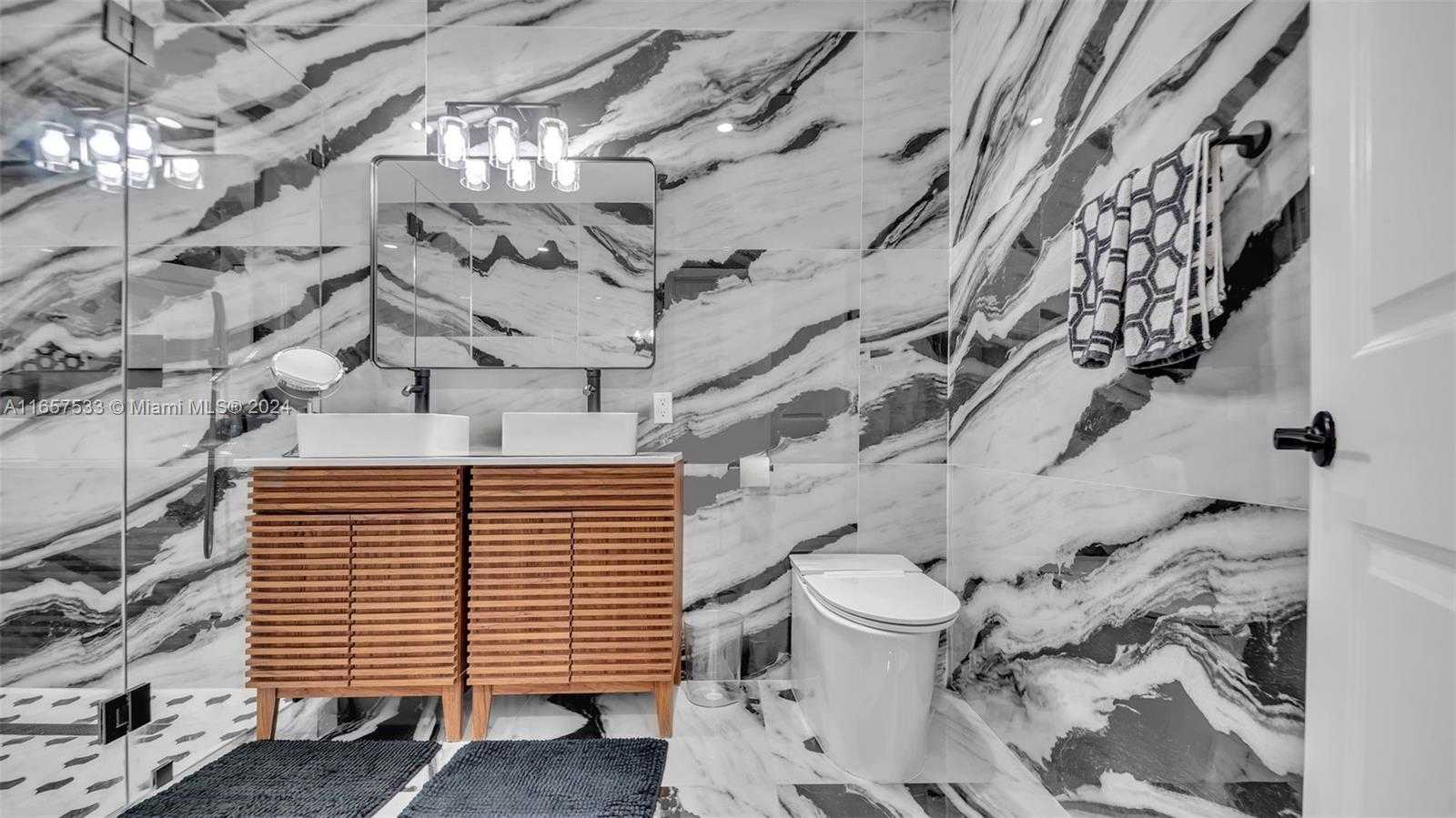 Small Image of 2324 SOUTH WEST 58TH CT, Miami Number 23